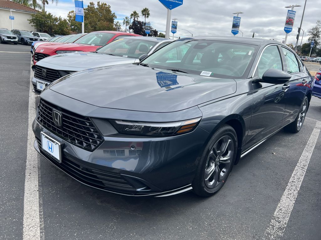 2025 Honda Accord Hybrid EX-L's photo