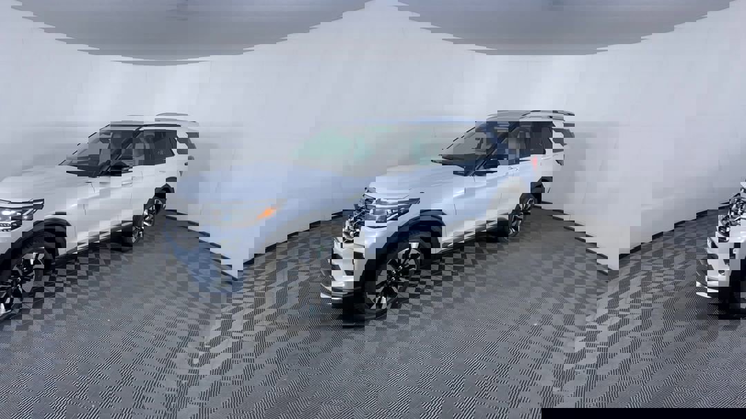 2026 Ford Explorer Platinum photo 4