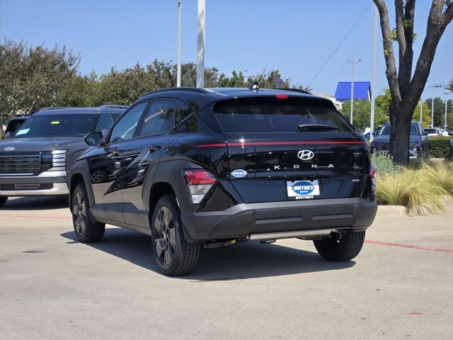 2026 Hyundai Kona SEL photo 3