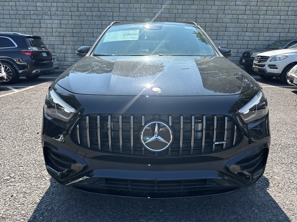 2026 Mercedes Benz GLA AMG 35 4MATIC photo 2