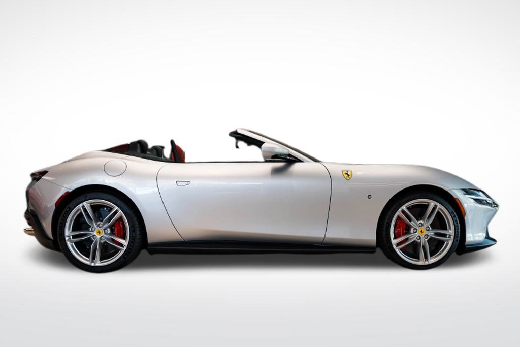 2024 Ferrari Roma Spider photo 6