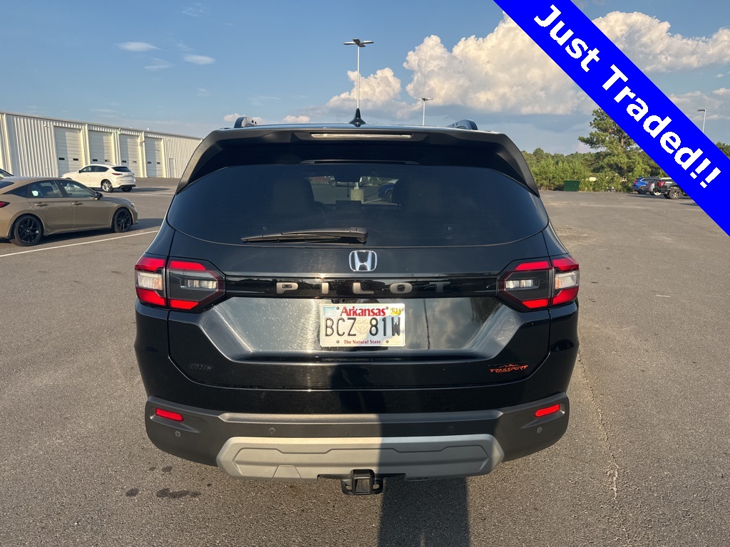 2025 Honda Pilot TrailSport photo 4