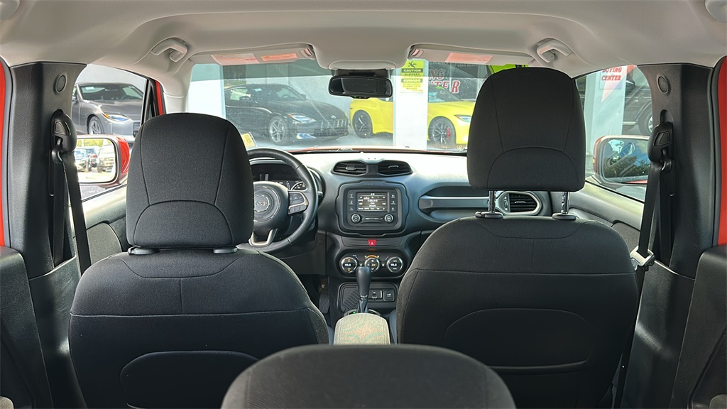2017 Jeep Renegade Latitude North Edition photo 31