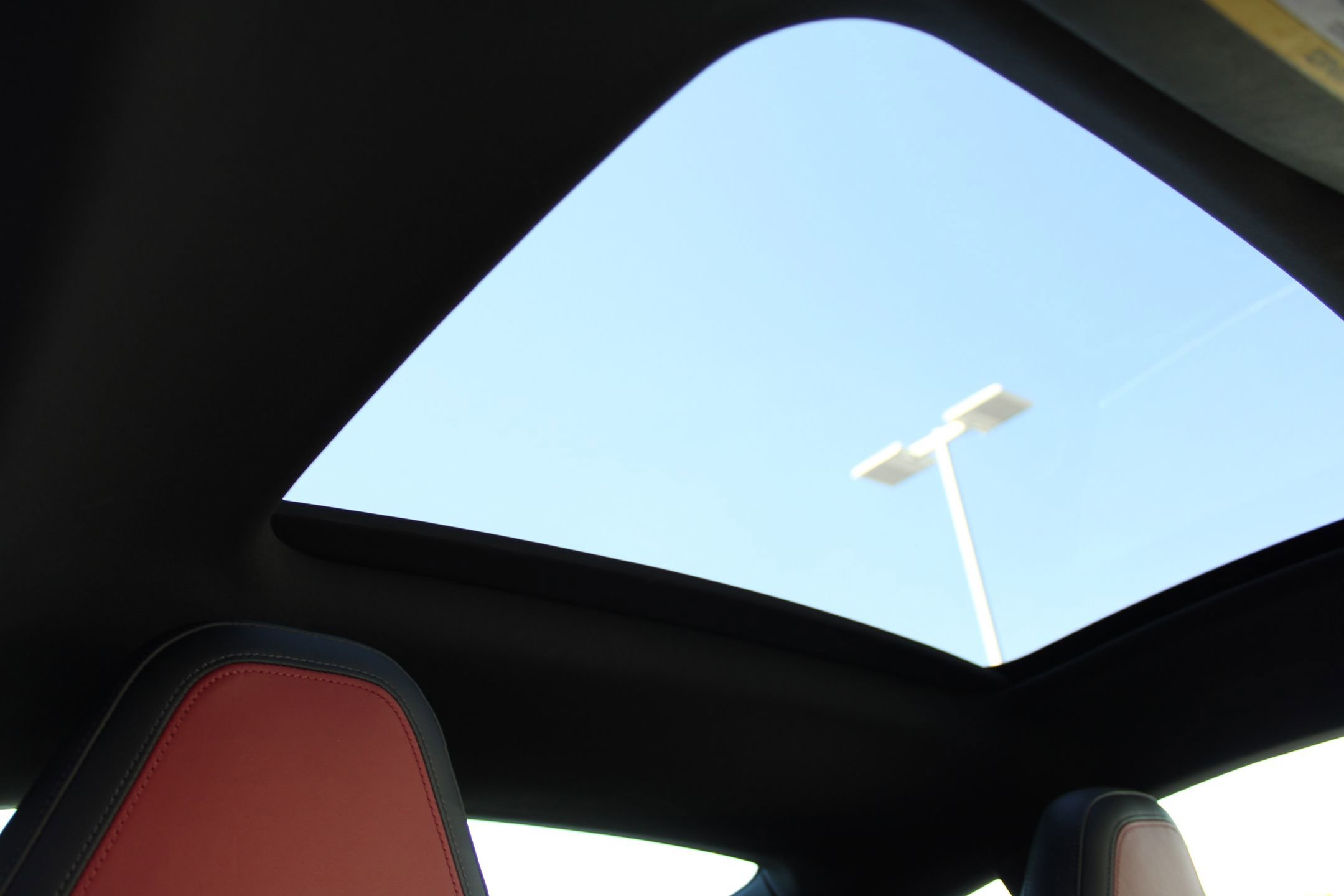2025 Porsche 911 photo 25