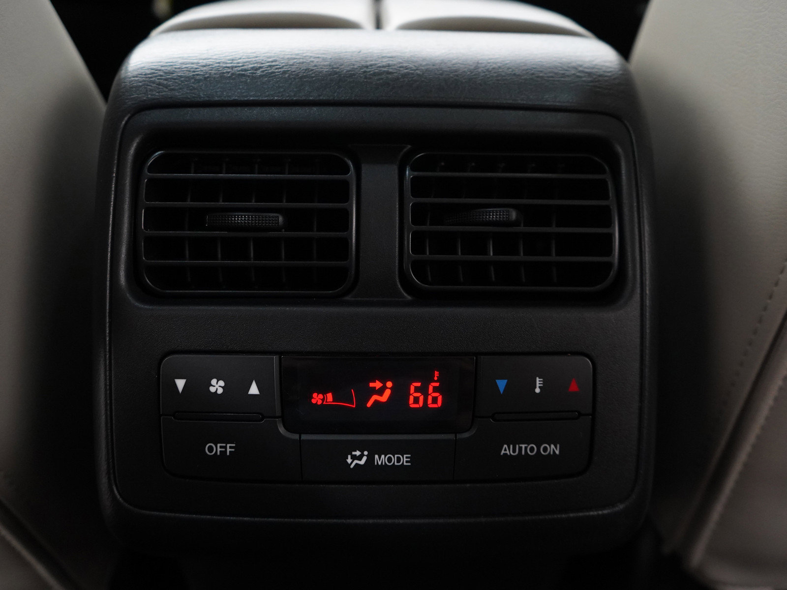 2015 Mazda CX-9 Grand Touring photo 19