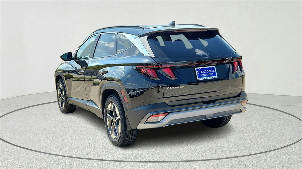 2026 Hyundai Tucson SEL photo 16