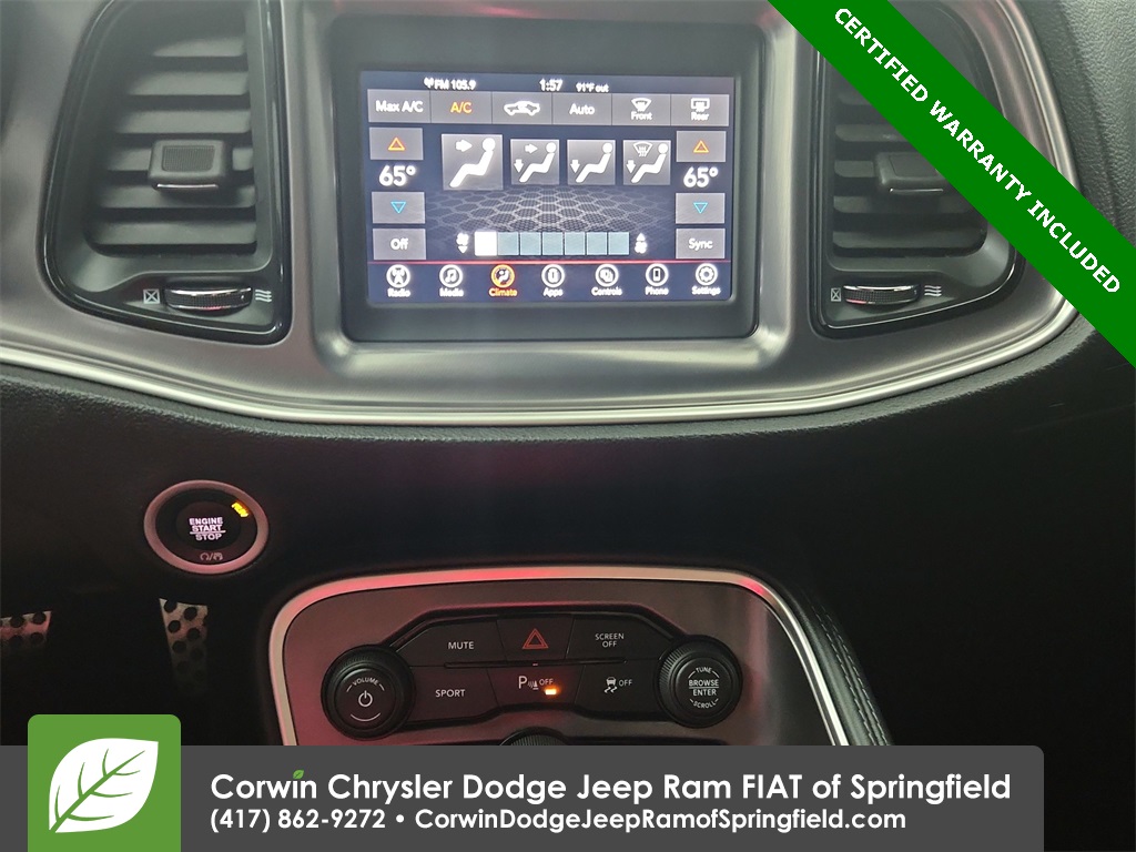 2021 Dodge Challenger R/T photo 9