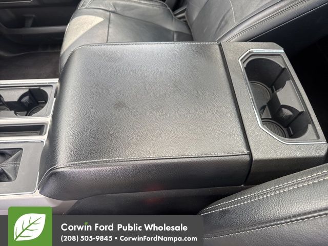 2016 Ford F-150 Lariat photo 27