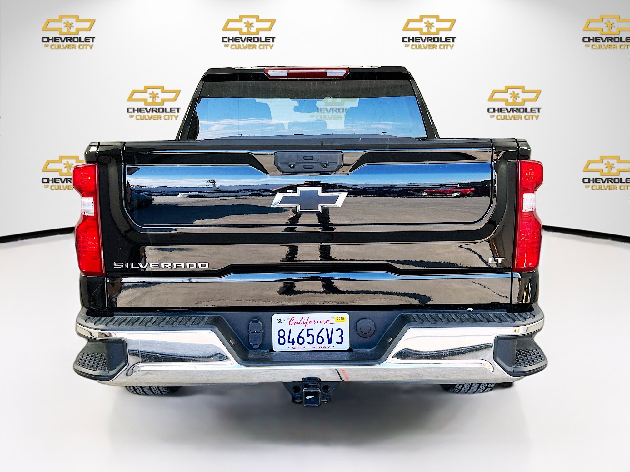 2023 Chevrolet Silverado 1500 LT photo 4