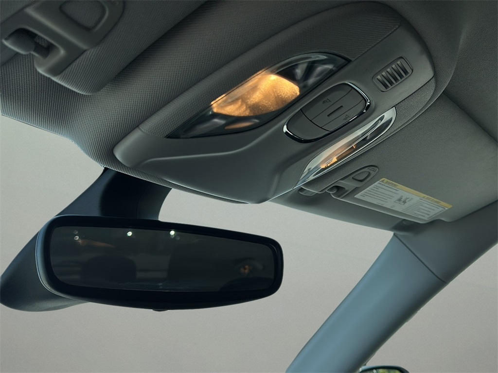 2018 Jeep Compass Latitude photo 3