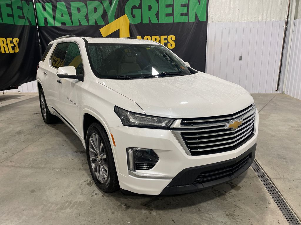 2022 Chevrolet Traverse Premier photo 3