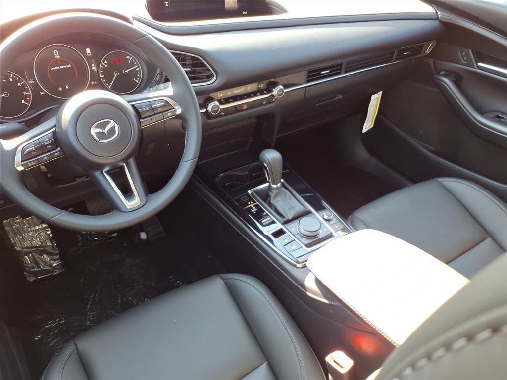 2025 Mazda CX-30 2.5 S Preferred photo 4