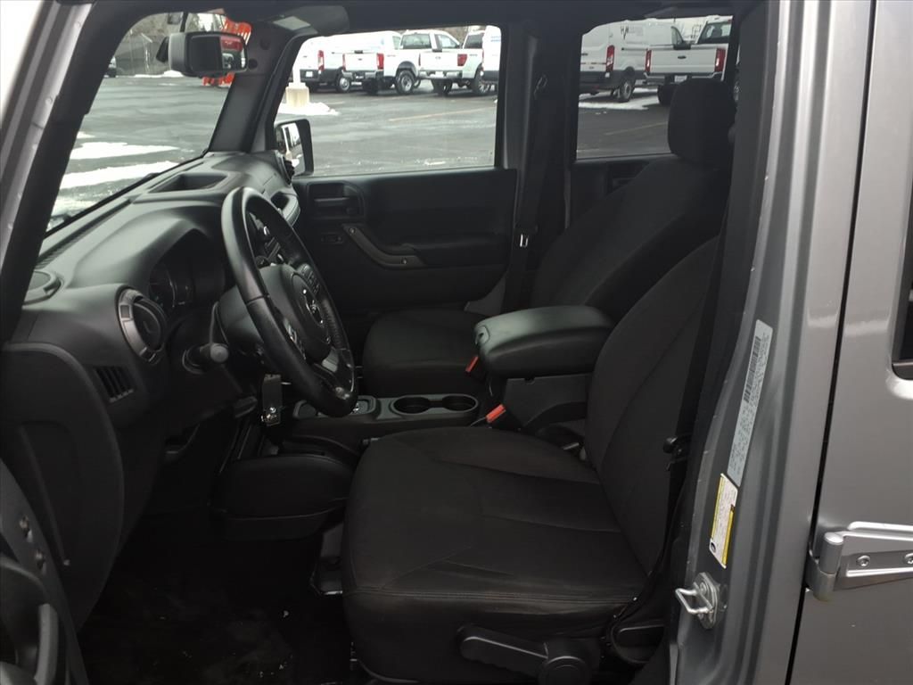 2018 JEEP WRANGLER JK - Image 25
