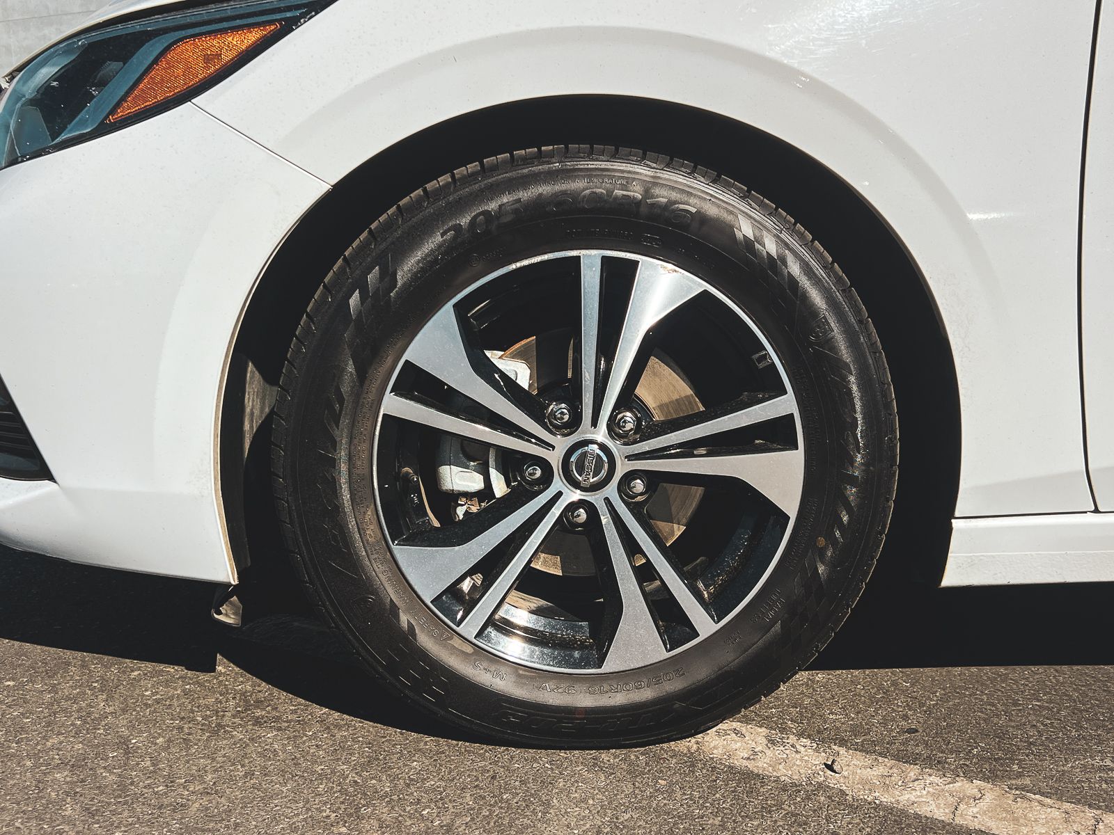2023 Nissan Sentra SV photo 8