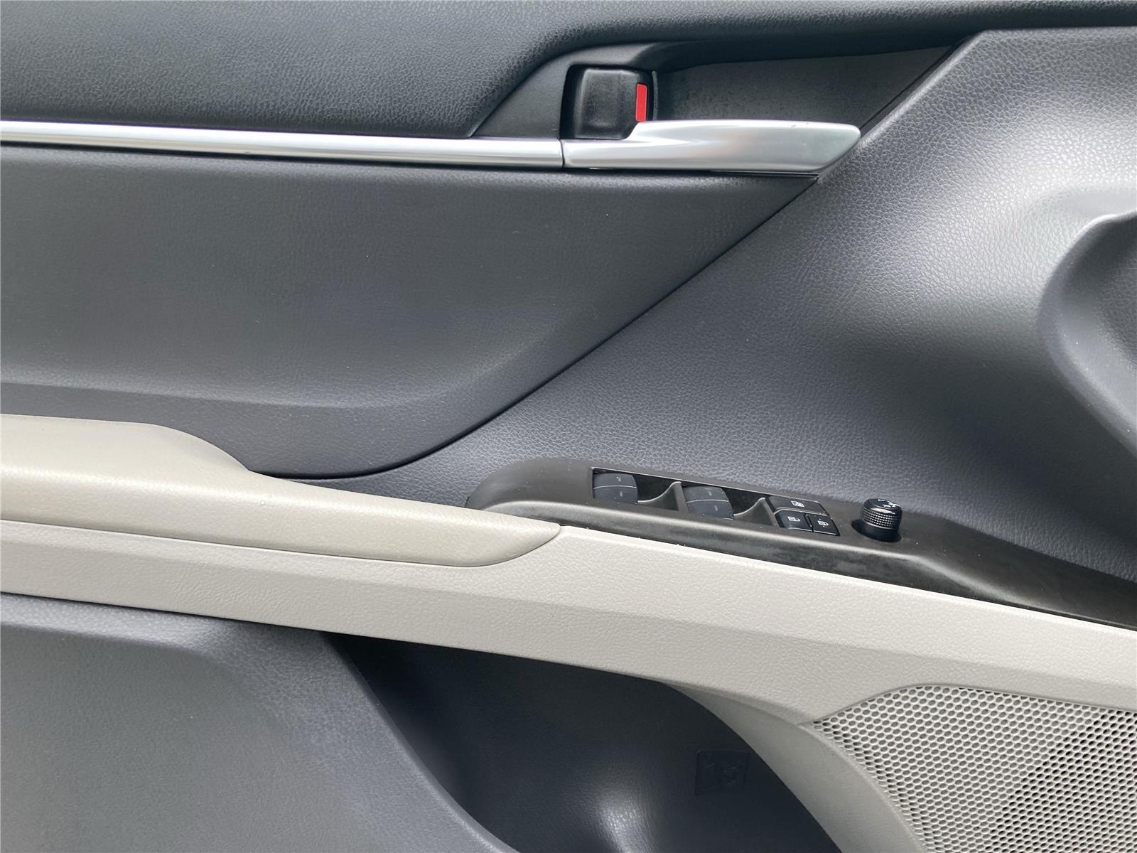 2024 Toyota Camry LE photo 23