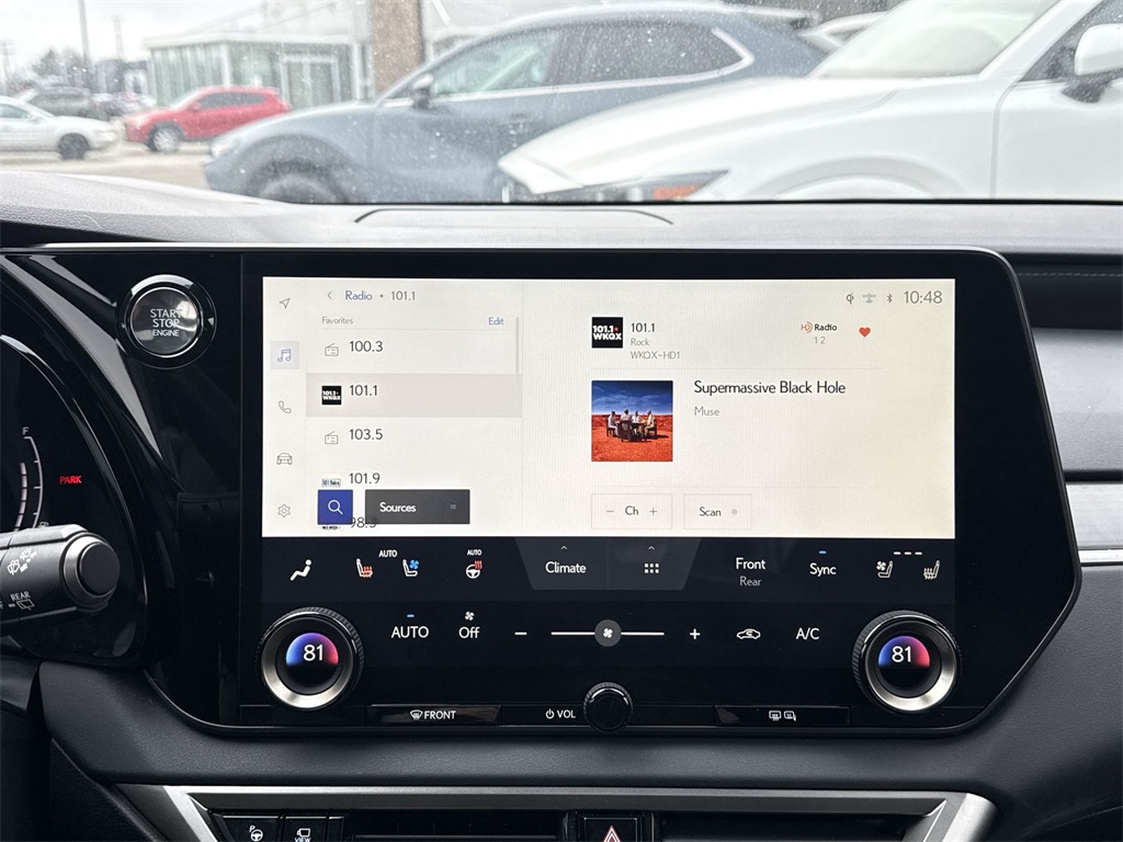 2024 LEXUS RX - Image 15