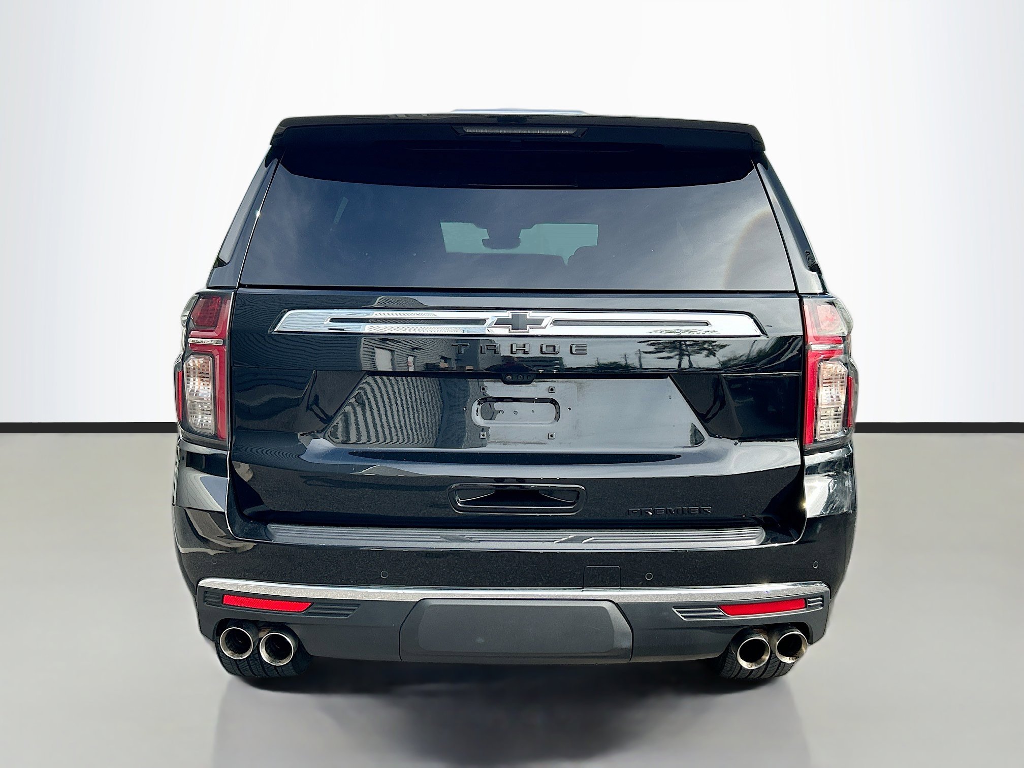 2023 Chevrolet Tahoe Premier photo 3
