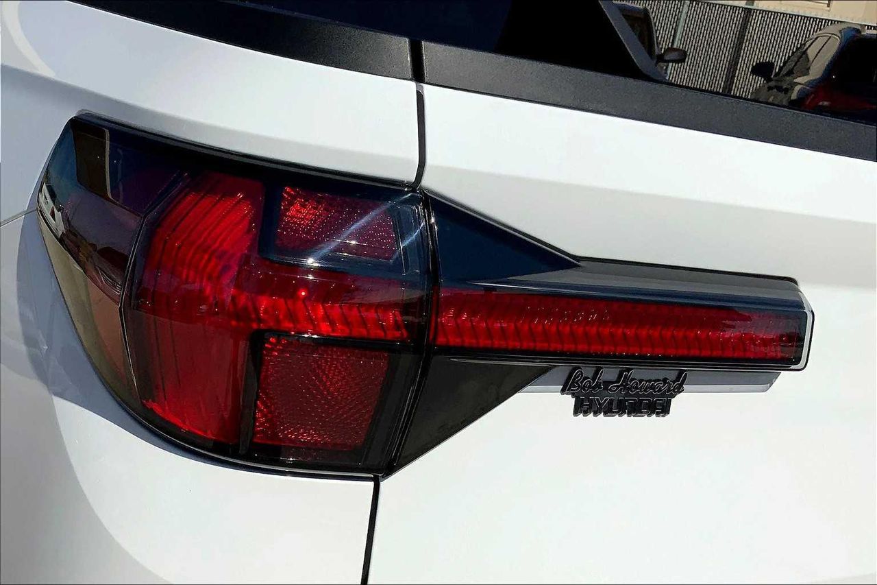2026 Hyundai Santa Cruz SE photo 12