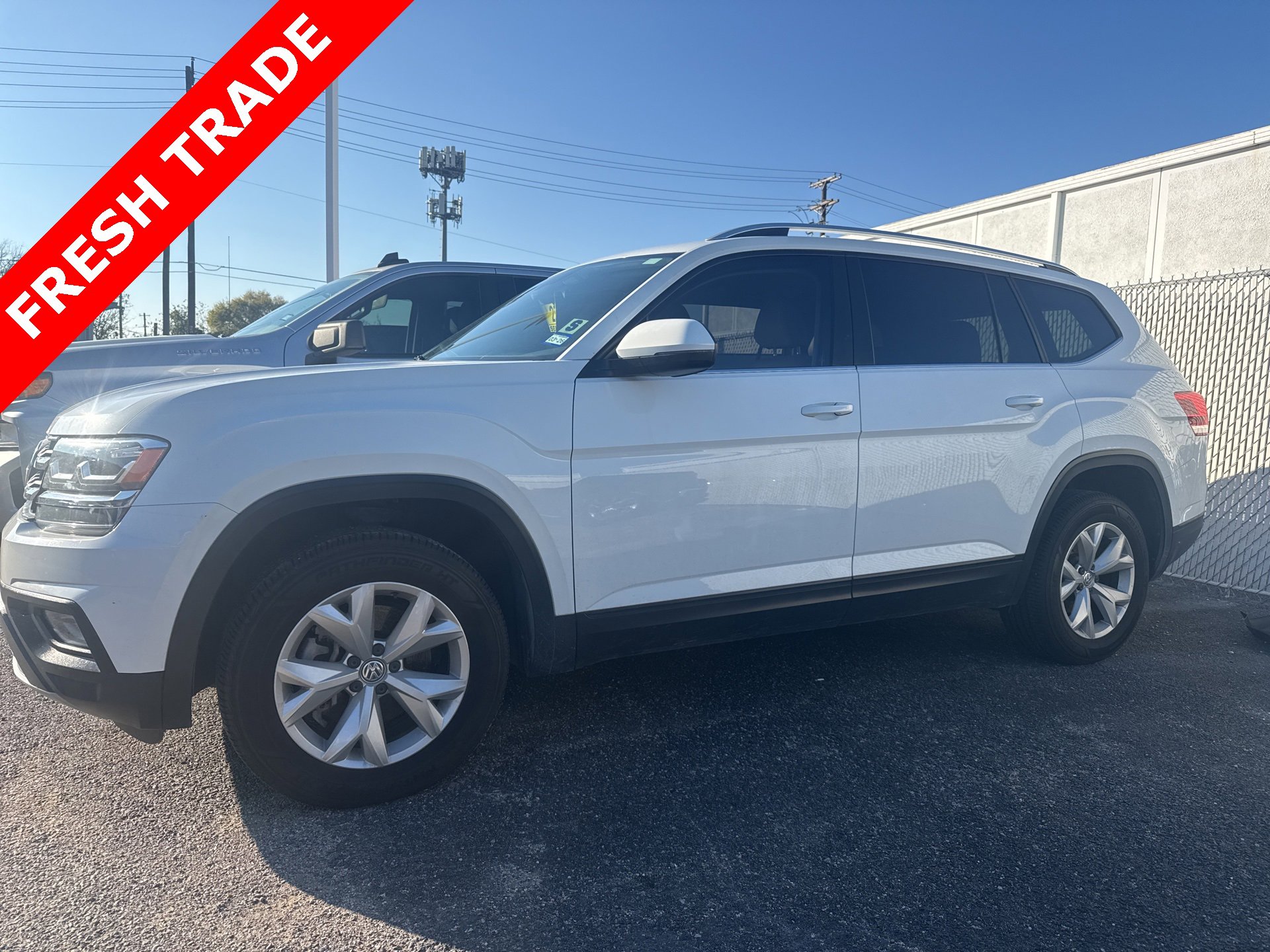 2018 Volkswagen Atlas SE's photo