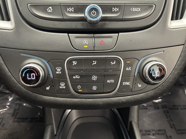 2023 Chevrolet Malibu 1LT photo 4