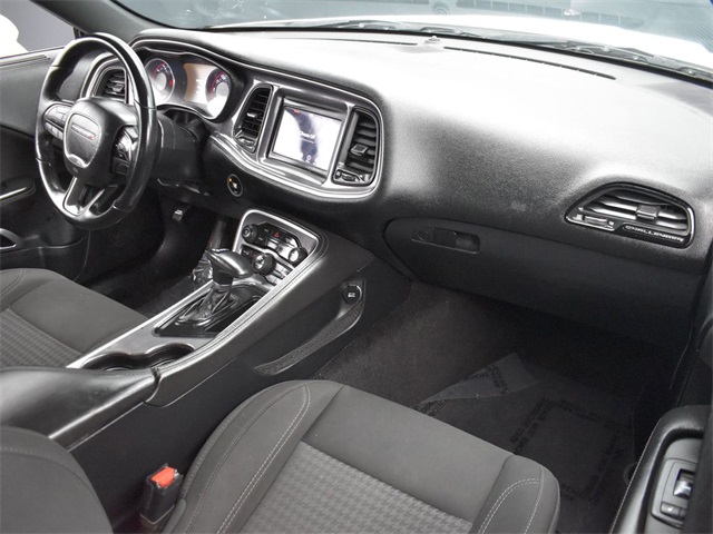 2018 Dodge Challenger R/T photo 11