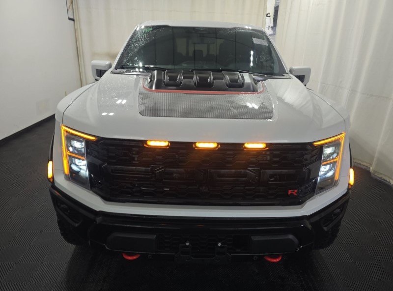 2023 Ford F-150 Raptor photo 2