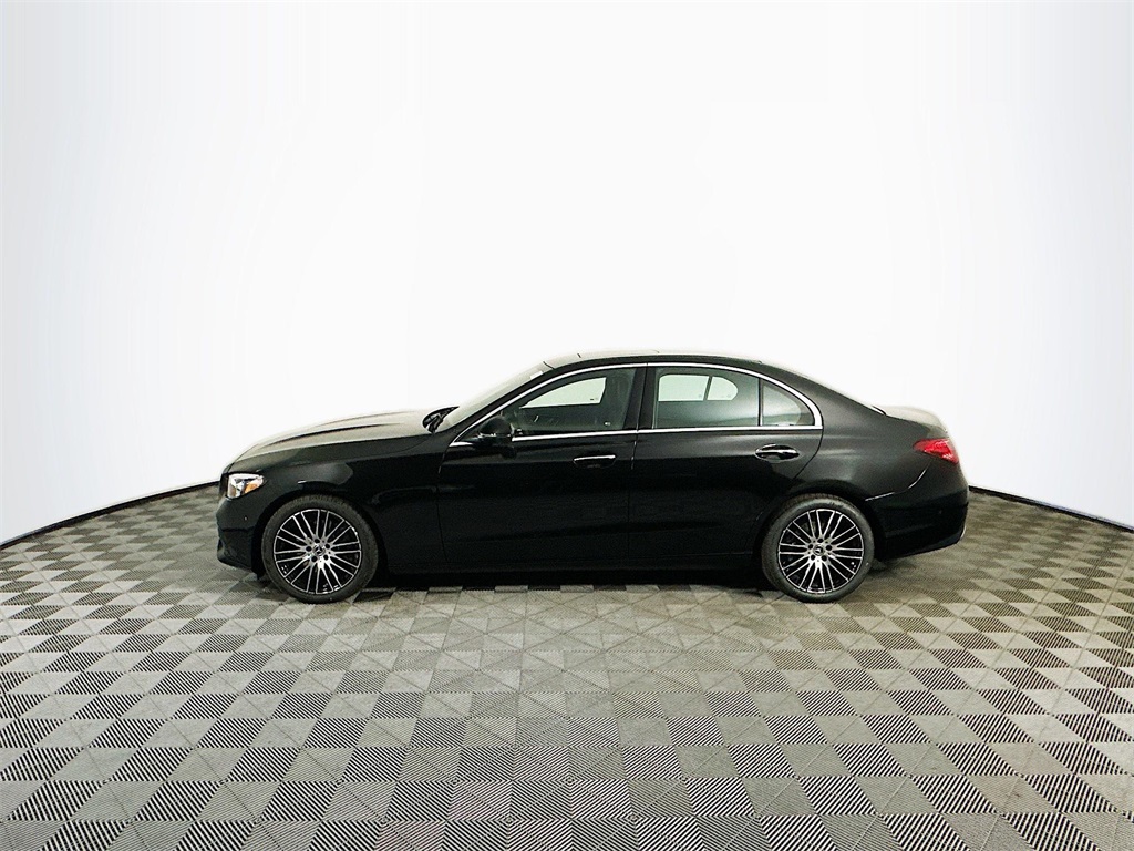 2025 Mercedes Benz C 300 4MATIC photo 3