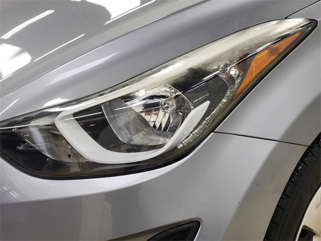 2016 Hyundai Elantra SE photo 8