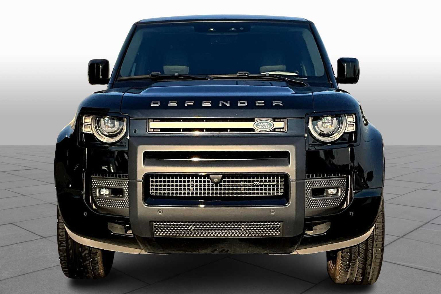 2023 Land Rover Defender X-Dynamic SE photo 6