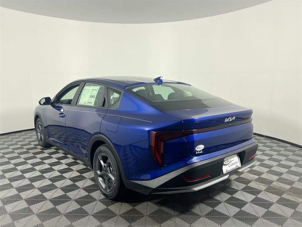 2025 Kia K4 LXS photo 7