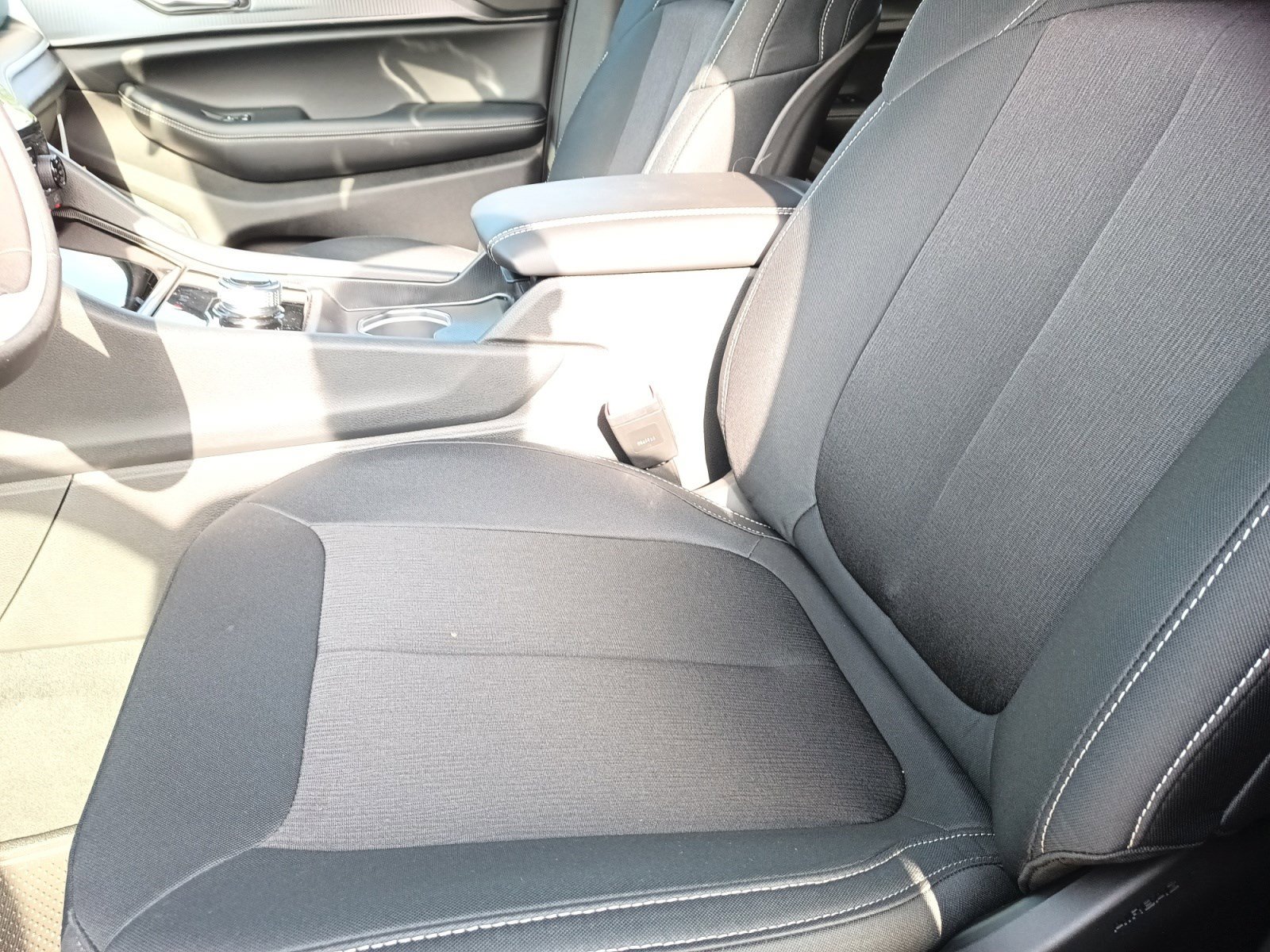 2025 Jeep Grand Cherokee Laredo photo 16