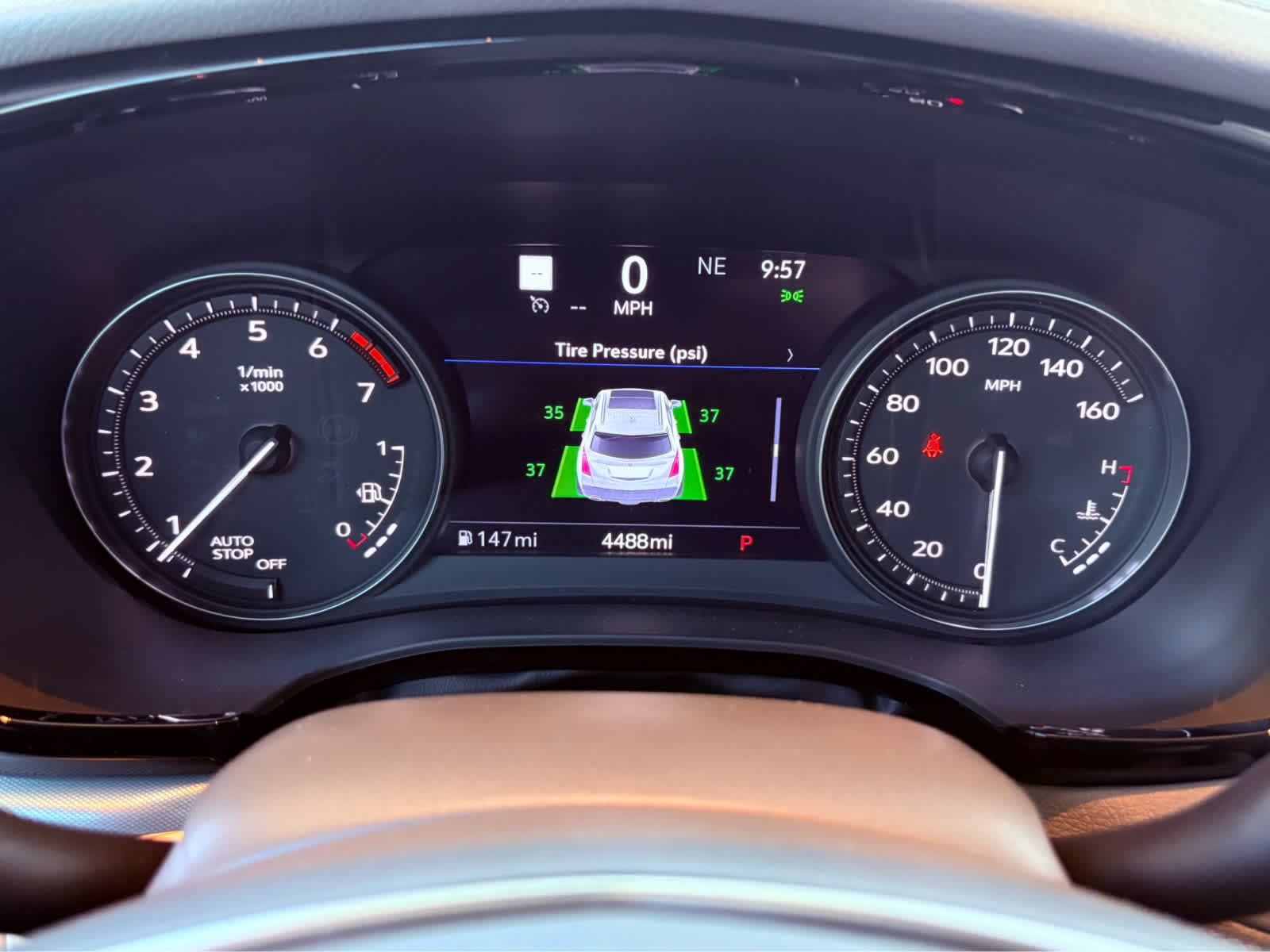 2025 Cadillac XT5 Premium Luxury photo 6