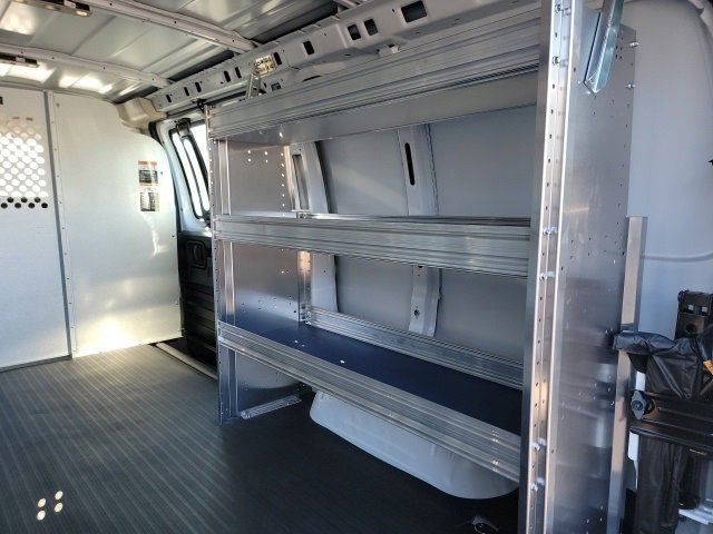 2024 Chevrolet Express 2500 Work Van photo 22