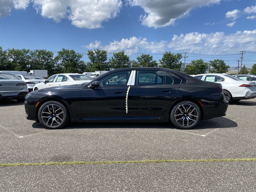 2025 Bmw i7 xDrive60 photo 2
