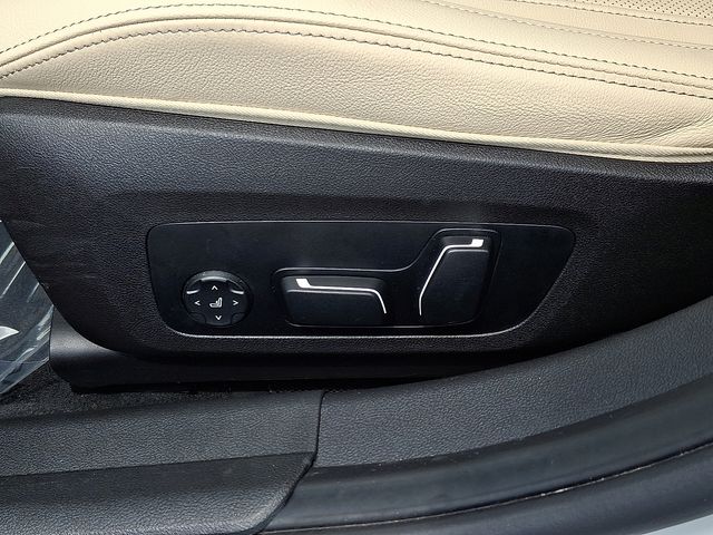 2025 Bmw 330i xDrive photo 15