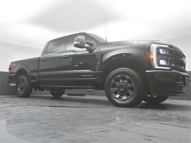 2024 FORD F-250 - Image 30