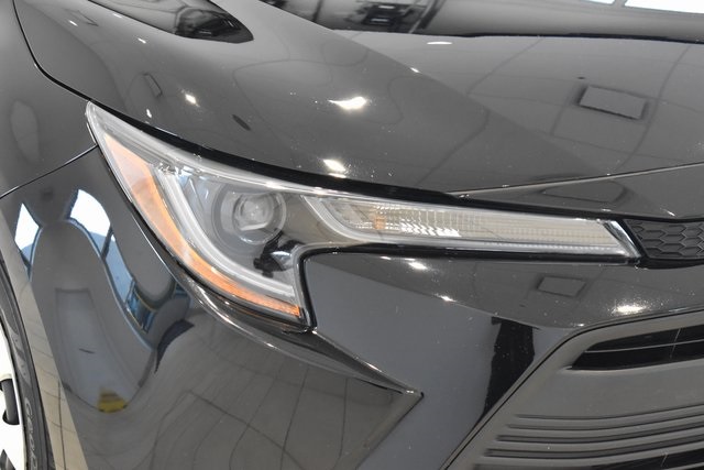 2024 Toyota Corolla LE photo 2
