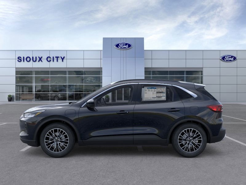2025 Ford Escape Plug-In Hybrid photo 3