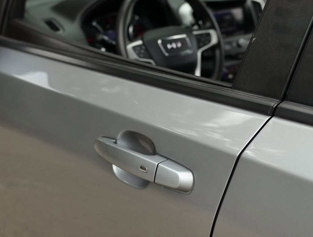 2023 Gmc Terrain SLE photo 30