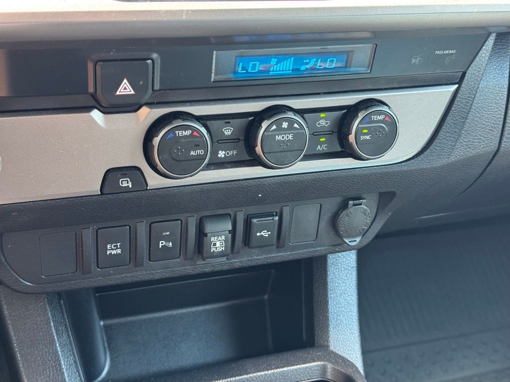 2023 Toyota Tacoma SR5 V6 photo 27