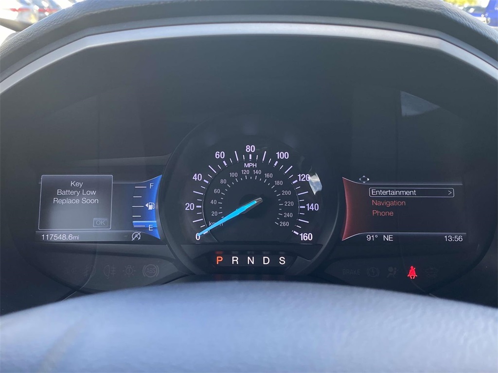 2020 Ford Edge SEL photo 17