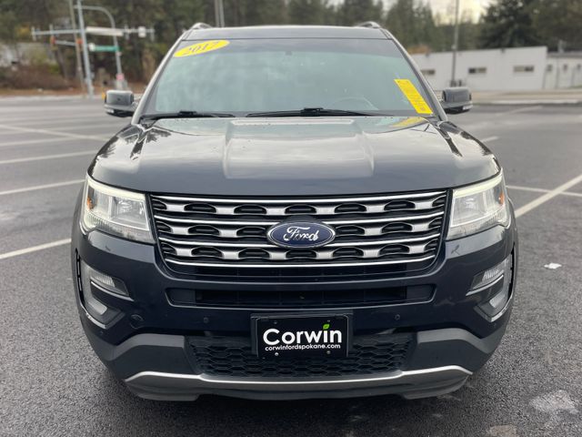 2017 Ford Explorer XLT photo 2