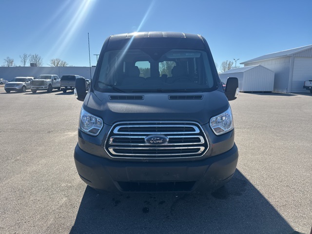 2017 Ford Transit photo 2