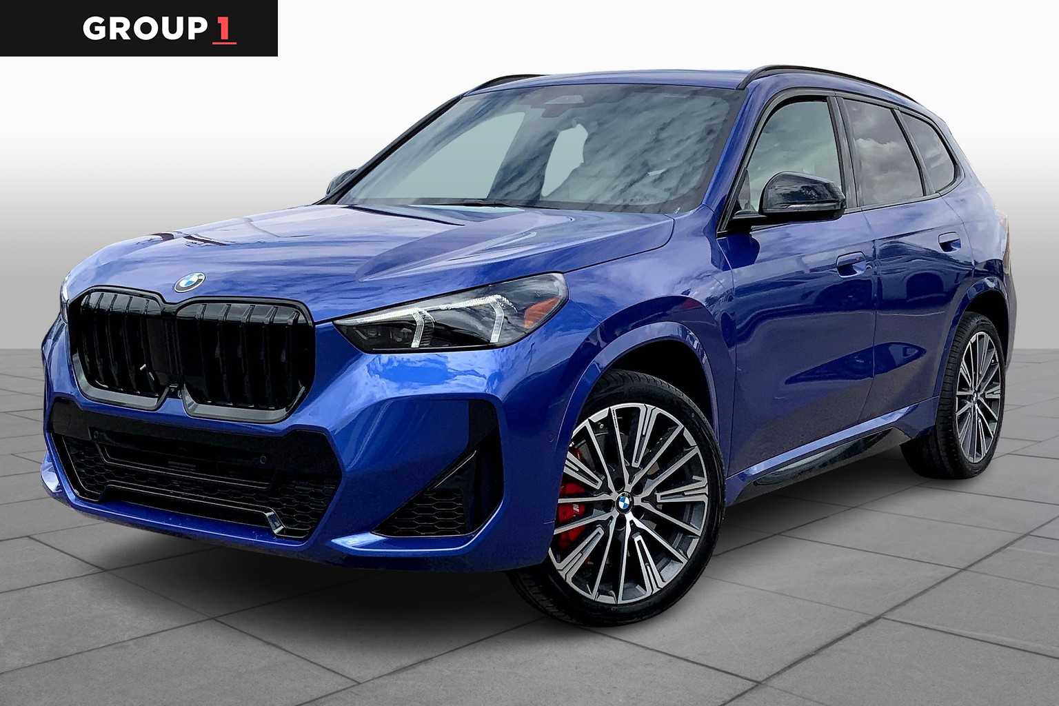 2025 BMW X1 28i's photo