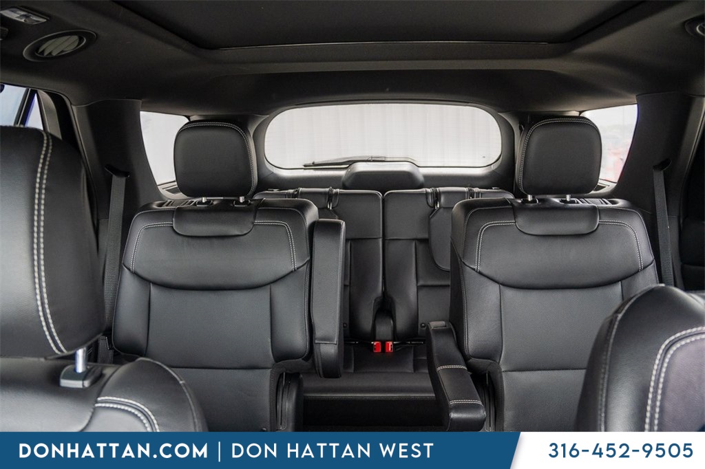 2023 Ford Explorer ST photo 20