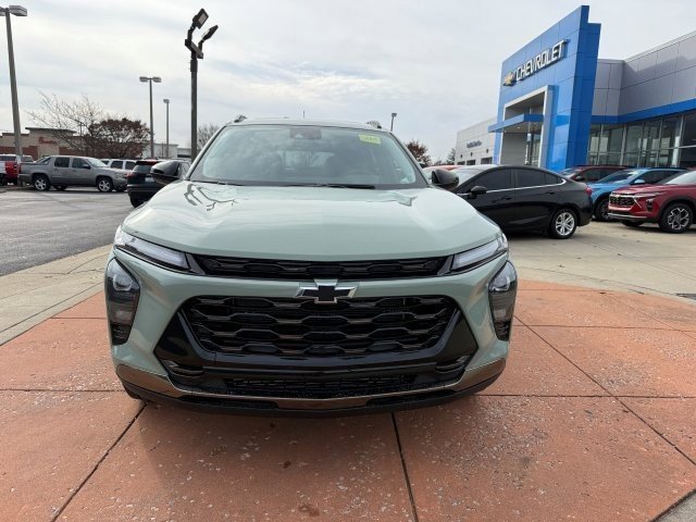 2026 Chevrolet Trax ACTIV photo 2