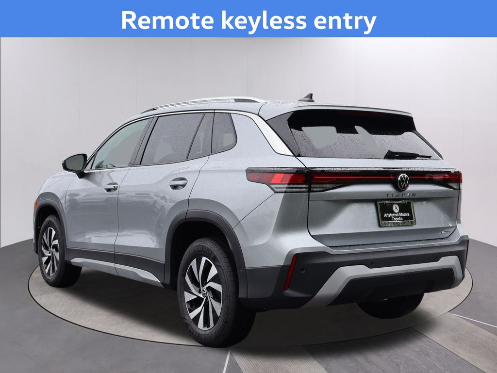2025 Volkswagen Tiguan S photo 3