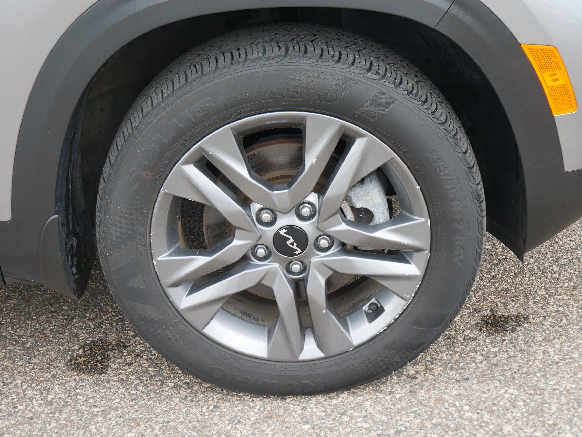 2023 Kia Seltos S photo 9
