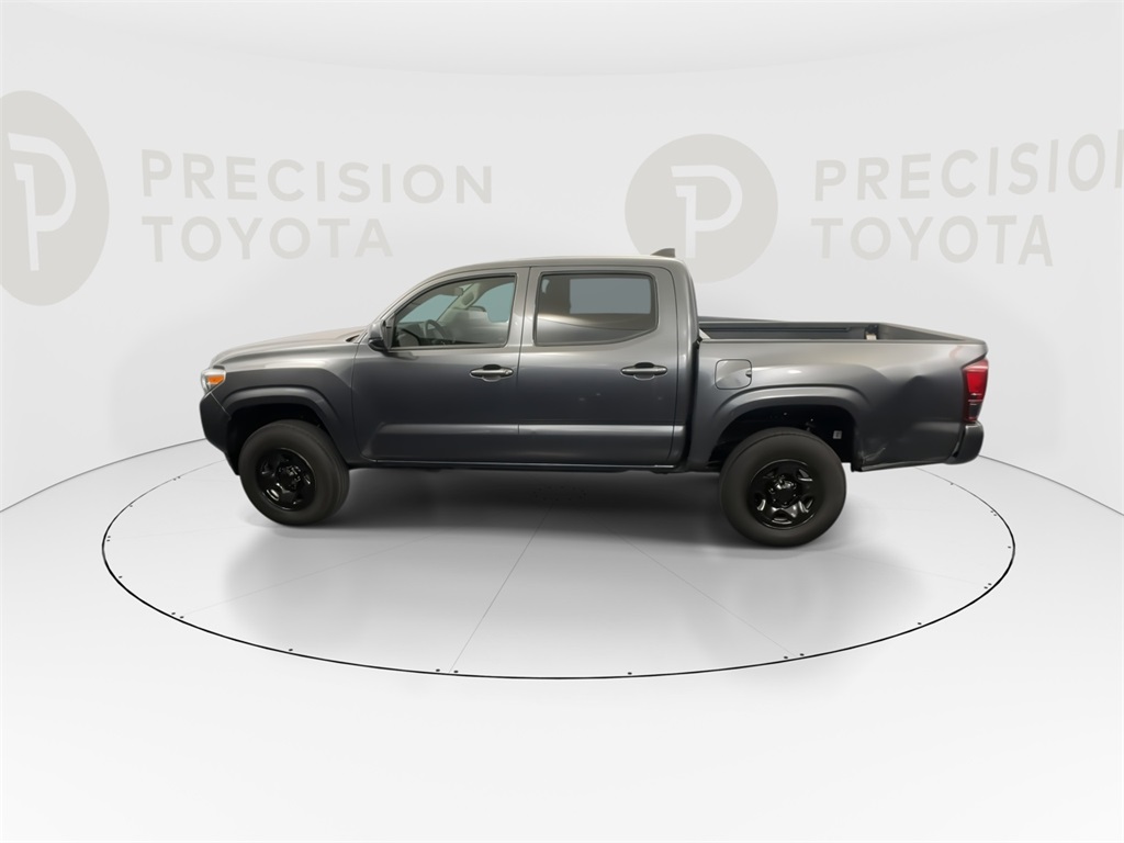 2022 Toyota Tacoma SR5 photo 11