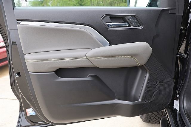 2024 Chevrolet Colorado ZR2 photo 14